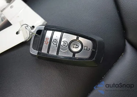 2022 Ford Explorer Xlt z USA, uszkodzony, nr VIN 1FMSK7DH9NGC29587